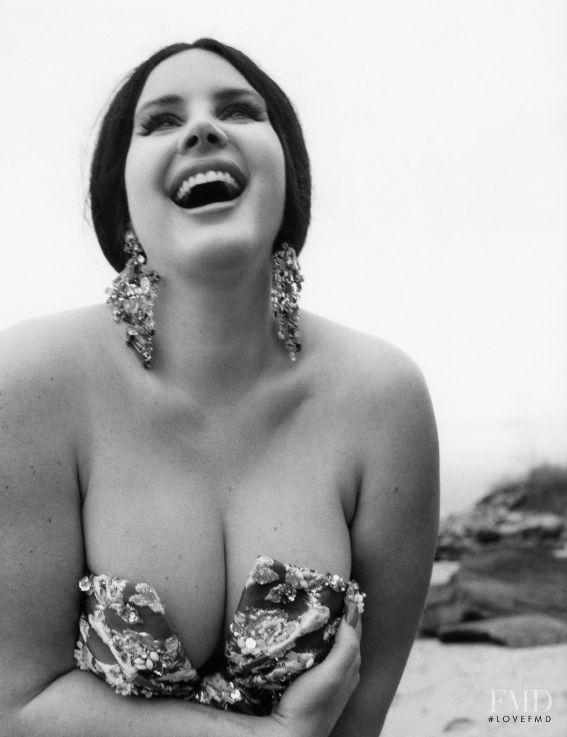 Lana Del Rey Unfiltered, May 2022