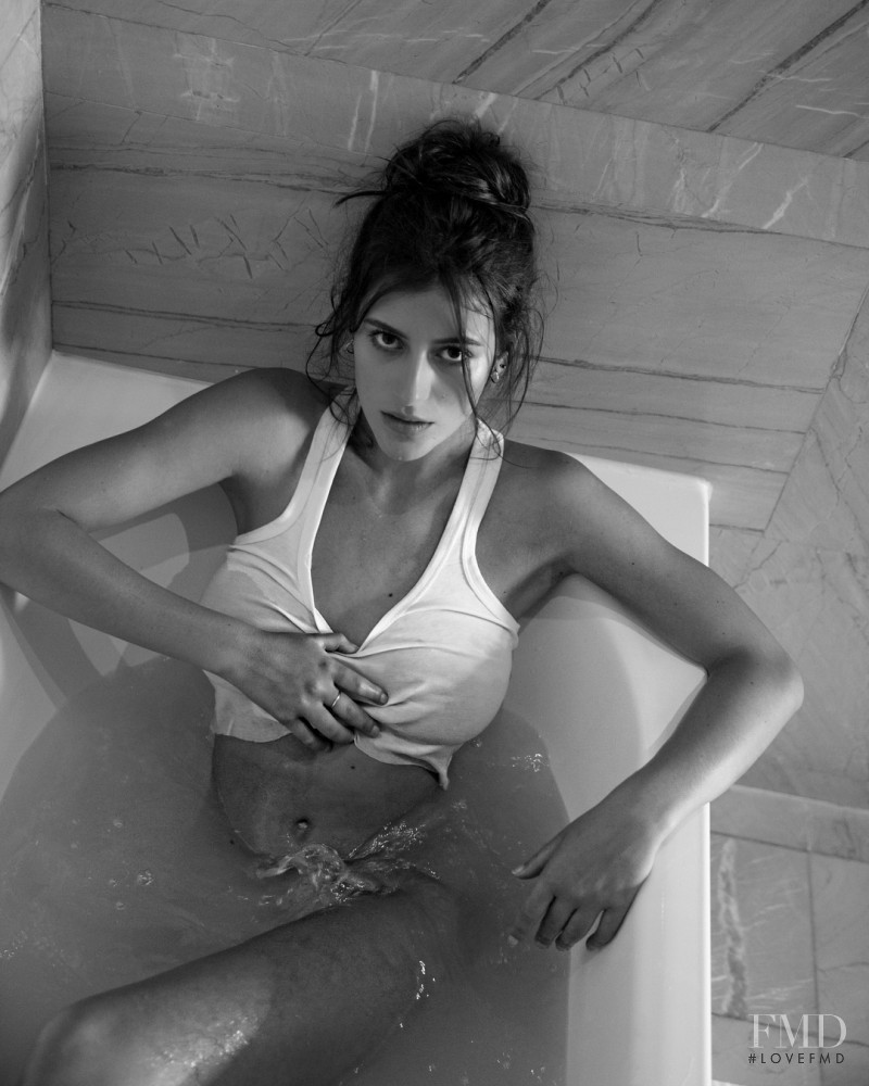 Alejandra Guilmant featured in Alejandra Guilmant, October 2017