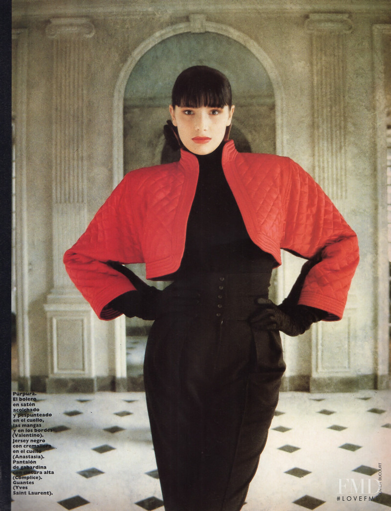 Carla Bruni featured in El Color Sube El Tono, October 1987