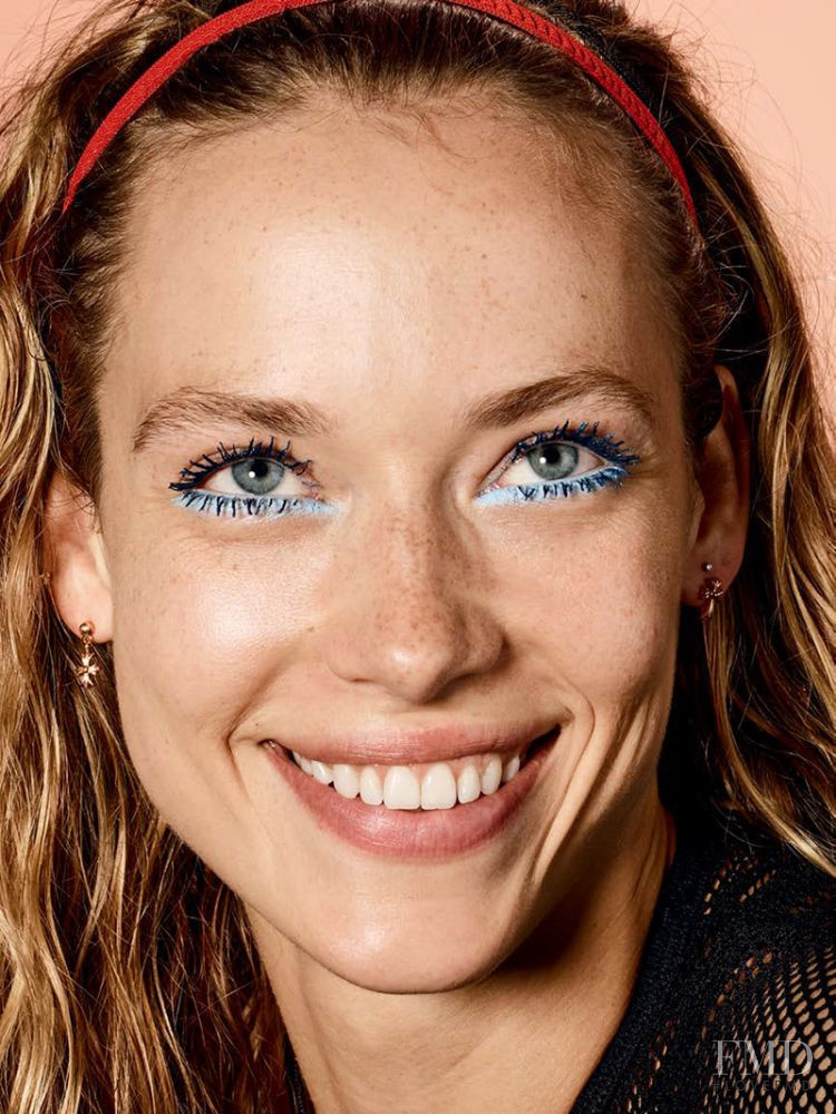 Hannah Ferguson featured in Beauty, September 2017