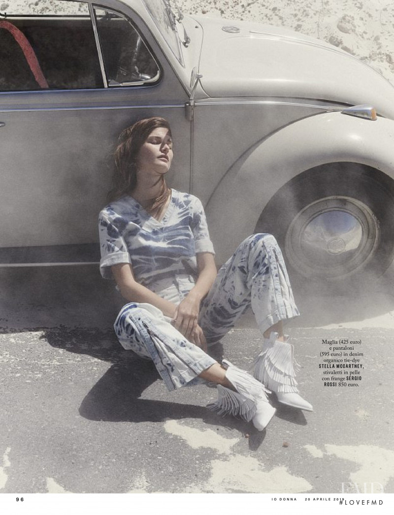 Ophélie Guillermand featured in Sabbia rovente, April 2019