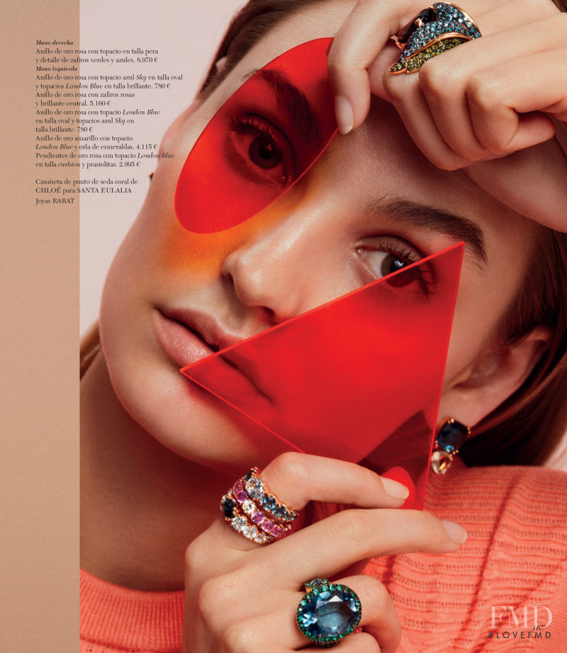 Roosmarijn de Kok featured in Color Up, June 2019