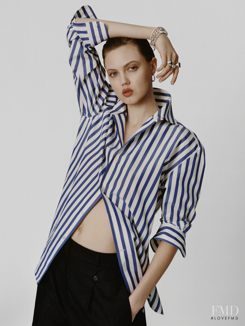 Lindsey Wixson featured in Everyday Heroes, May 2022