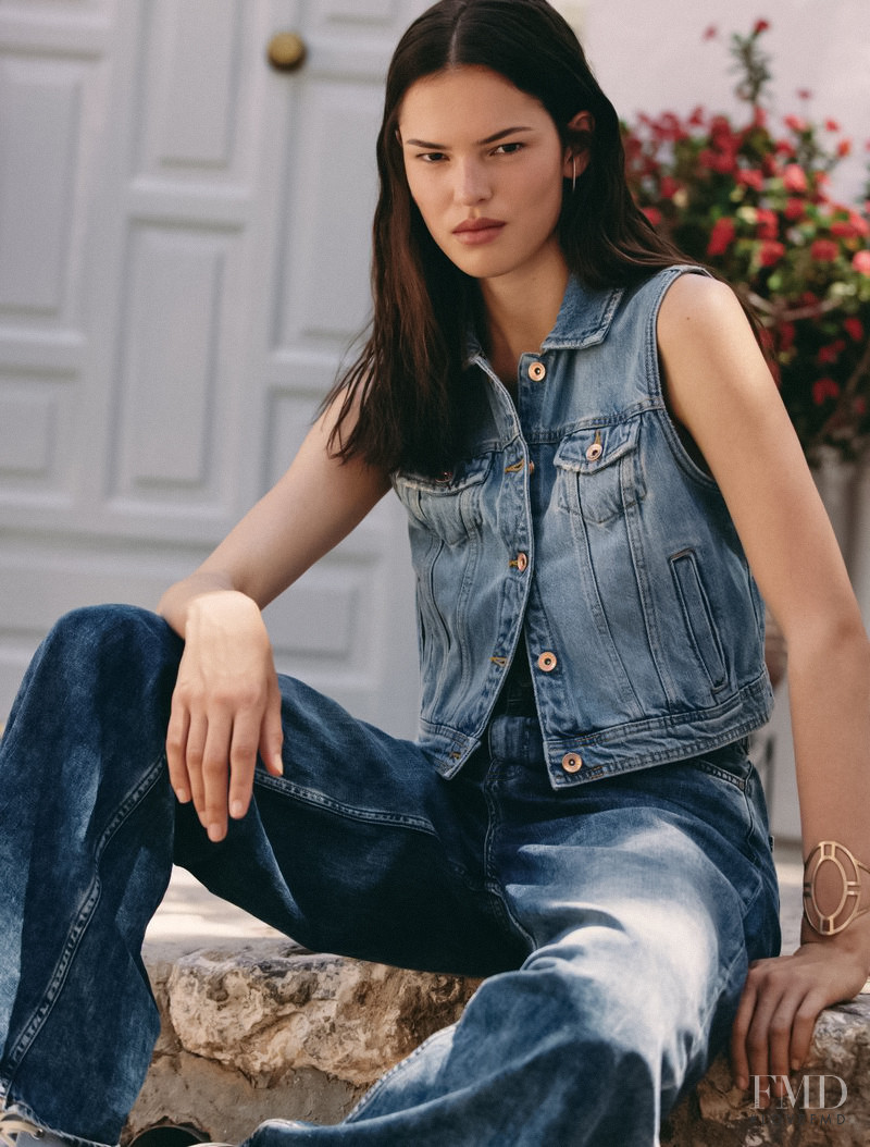 Matea Brakus featured in Blue Jeans, White Shirt, July 2022