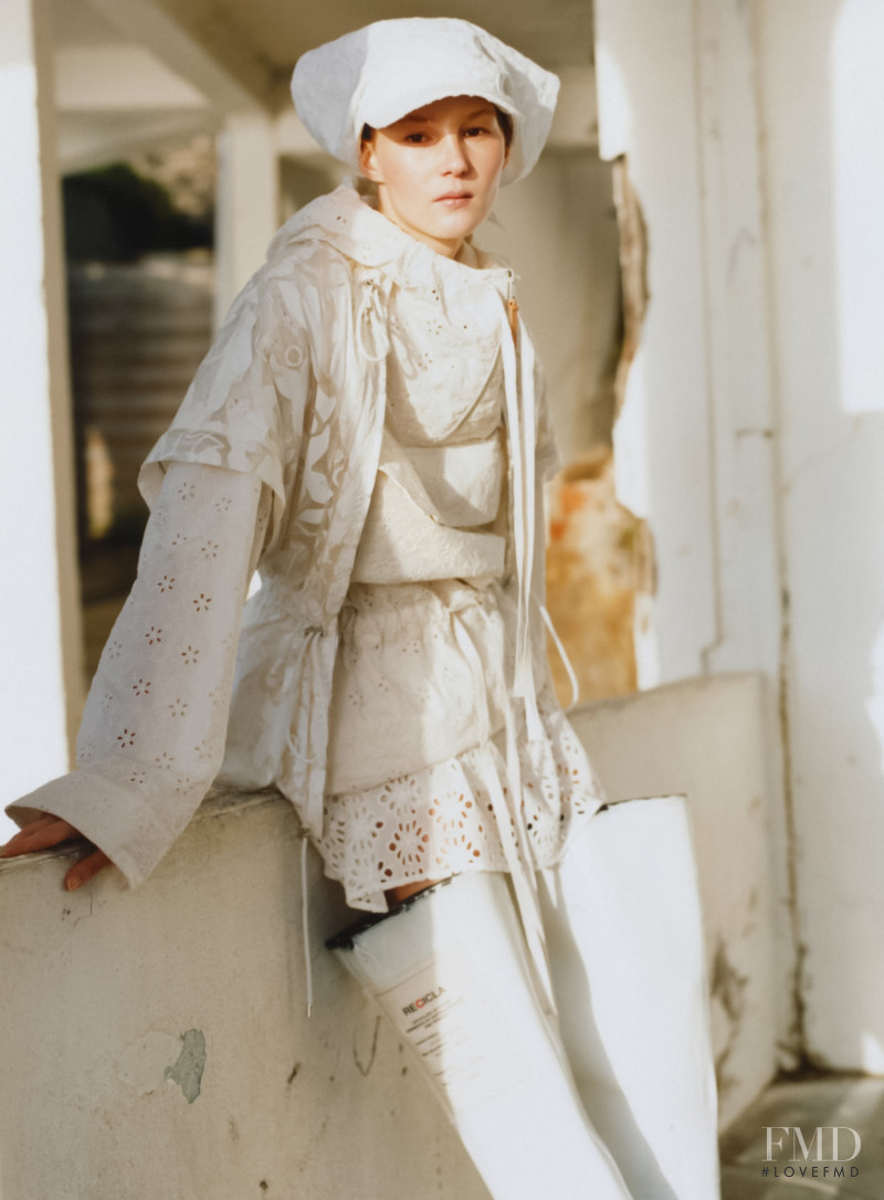 Isabel Monsees featured in Miss Bretagne, March 2022
