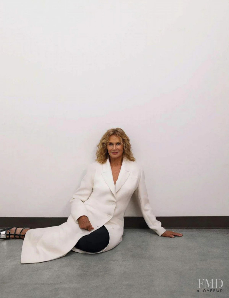 Lauren Hutton featured in Lauren Hutton, March 2022