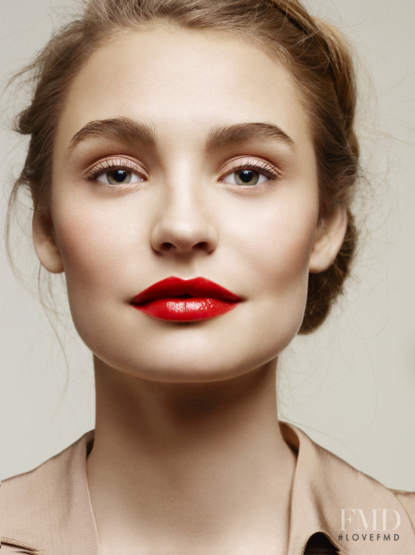 Roosmarijn de Kok featured in Beauty, July 2014