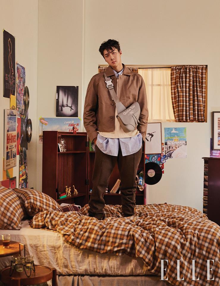 Still Boyish! We Invite You To Sehun\'s Special Room., September 2022