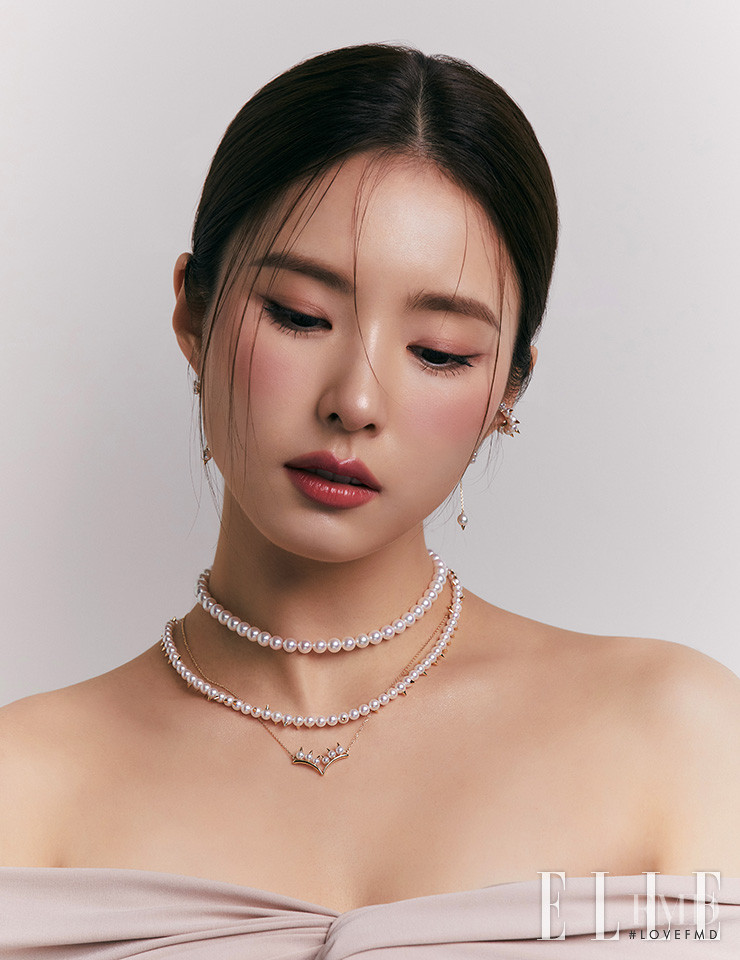 Shin Se-Kyung\'s Dazzling Fantasy, August 2022