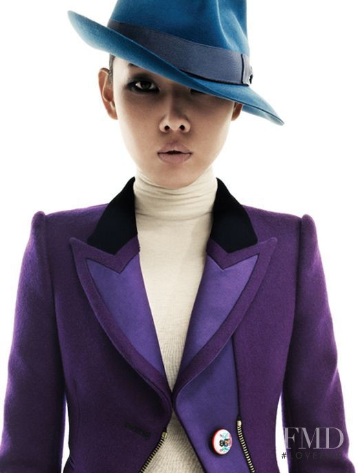 Hye Jin Han featured in Modern Silhoutte, September 2007