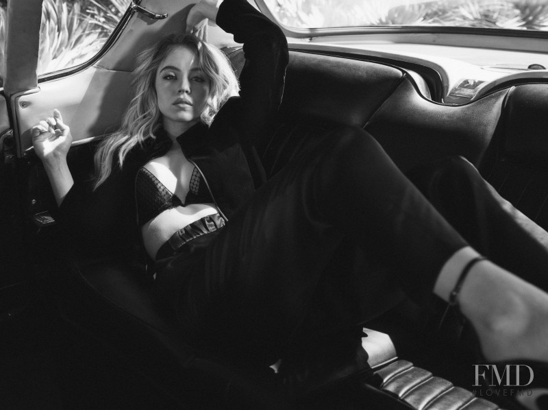 Sydney Sweeney featured in The Rising Star: Sydney Sweeney, November 2022