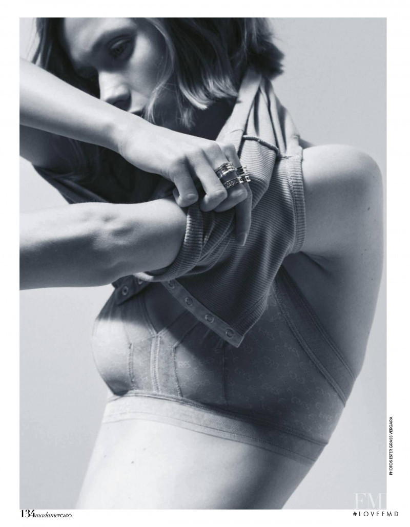 Marie Loridan featured in Simple épure, March 2022