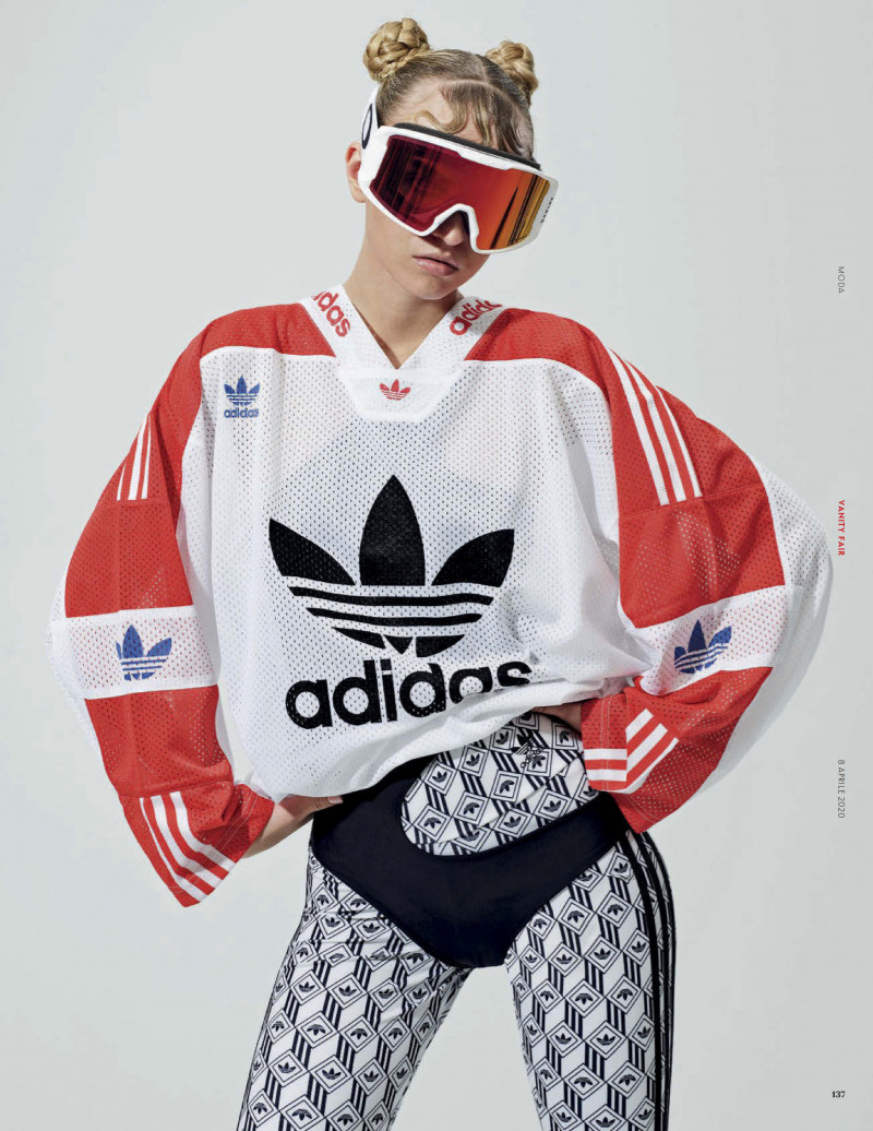 Anabela Belikova featured in Mens Sana In Corpore Sano, April 2020