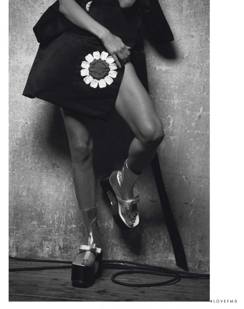 Malgosia Bela featured in Reine D\'Un Monde, March 2013