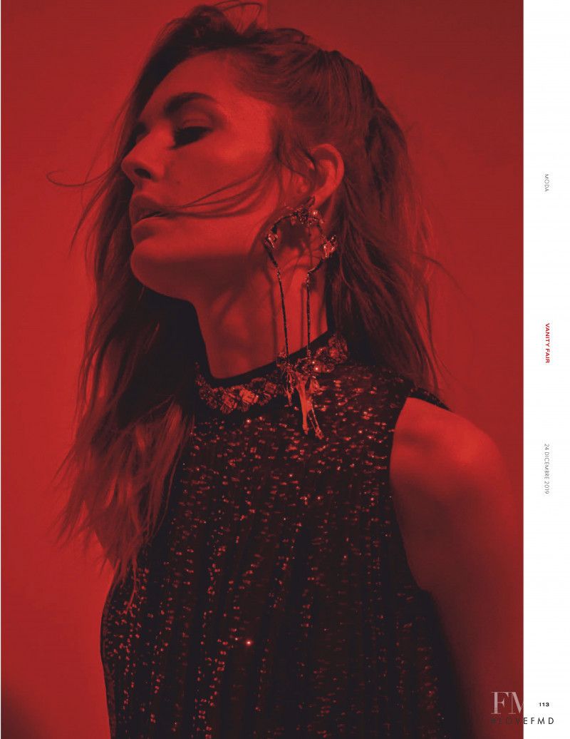 Nadja Bender featured in Party (Colare), December 2019