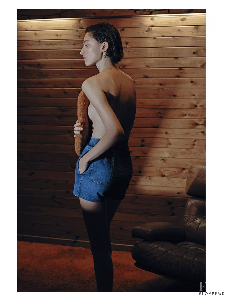 Amber Witcomb featured in Profondo Denim, April 2020