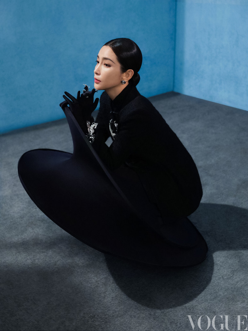 Bingbing Liu featured in Li Bingbing, November 2022