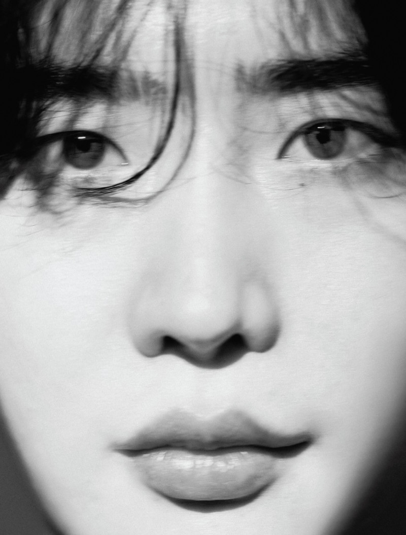 Young man Lee Jong Suk, October 2022