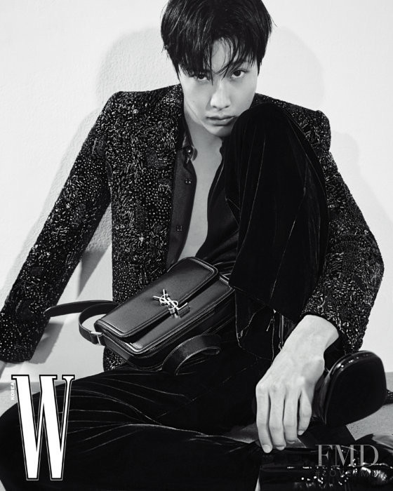 For Saint Laurent By Lee Jong-Won, October 2022