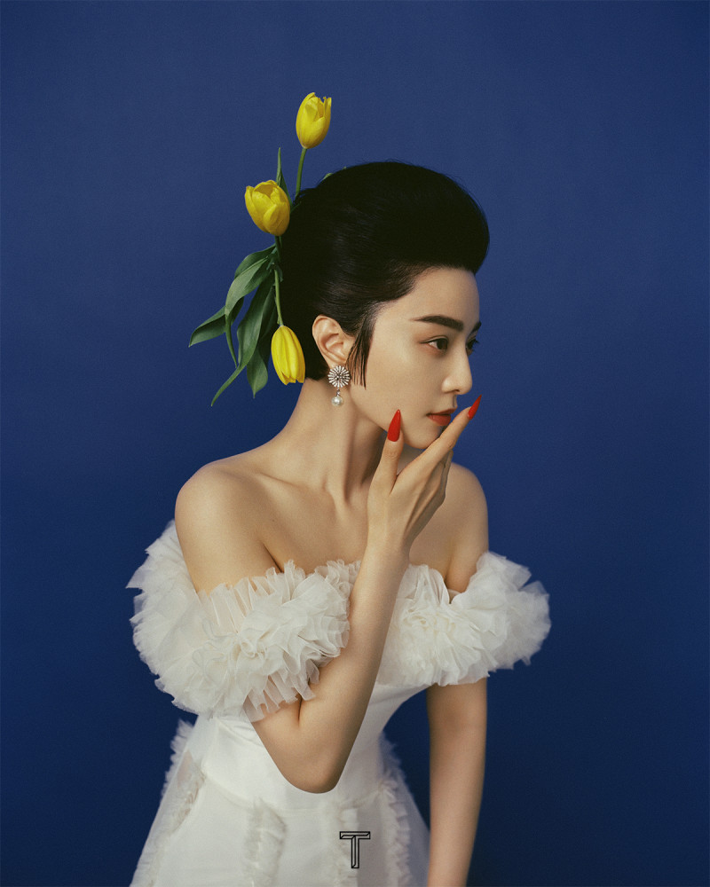 Fan Bing Bing featured in Fan Bing Bing & Fan Cheng Cheng, December 2020