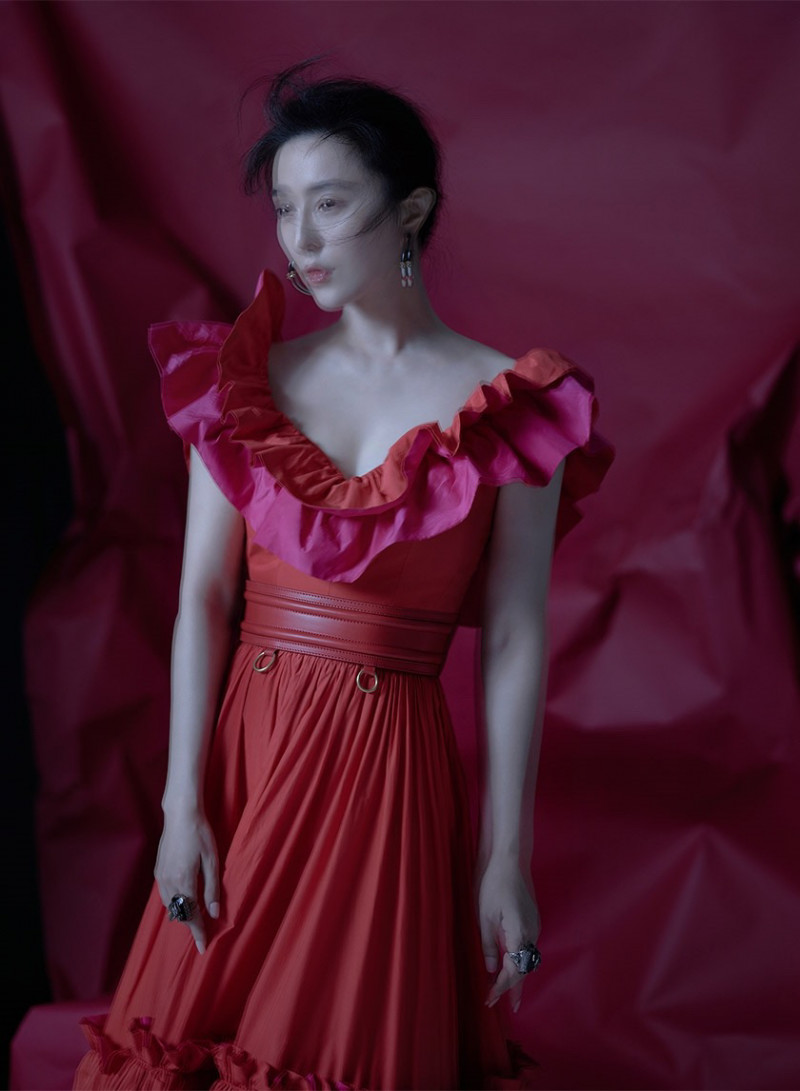 Fan Bing Bing featured in A Singular Beauty, January 2020
