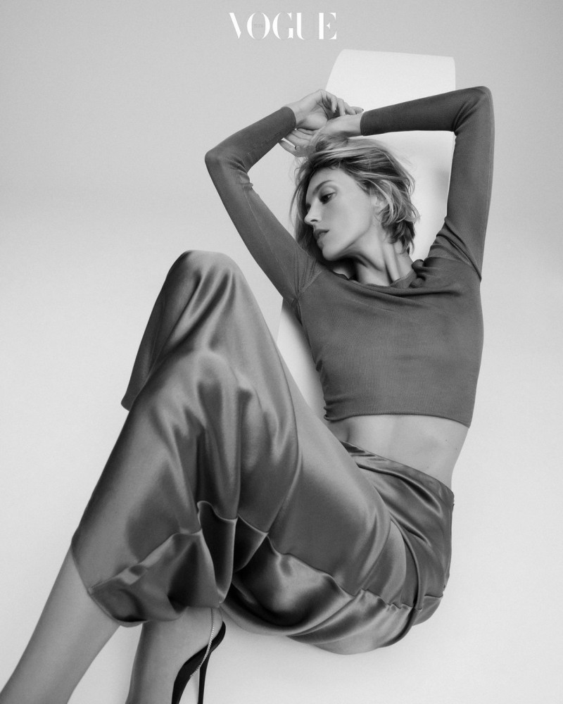 Anja Rubik featured in Absolute Muse, December 2022