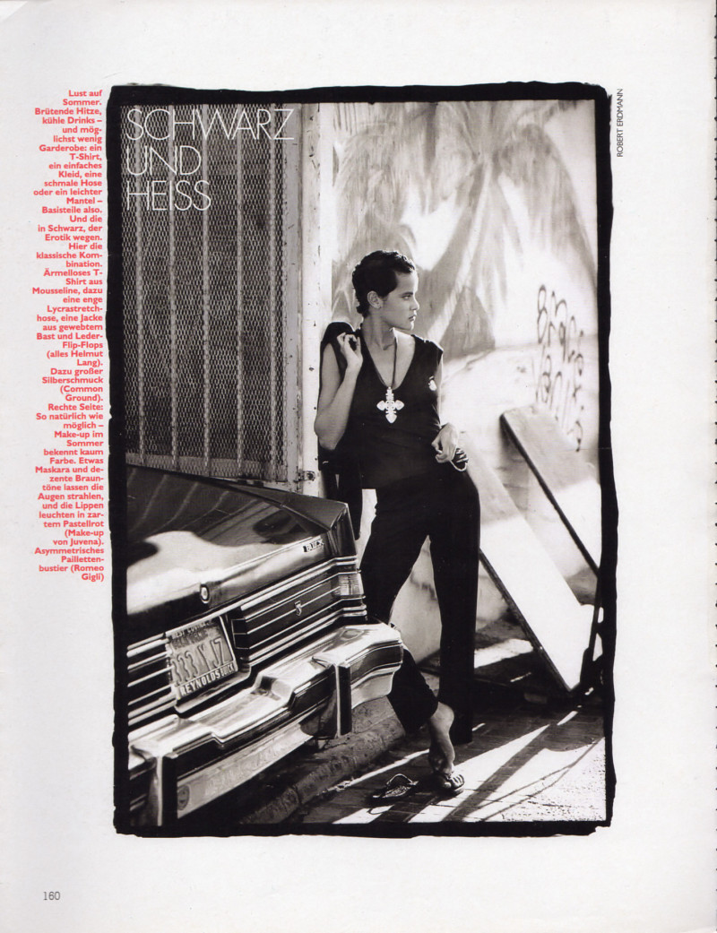 Nadege du Bospertus featured in Schwarz und heiss, March 1990