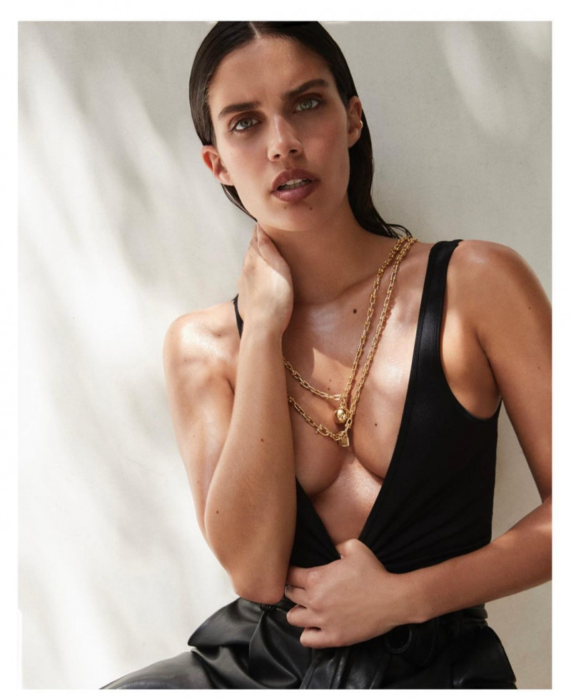 Sara Sampaio featured in Sara Sampaio Y Billie, June 2022