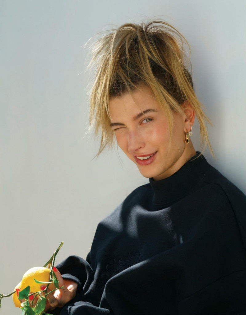 Hailey Baldwin Bieber featured in Hailey Bieber, February 2021