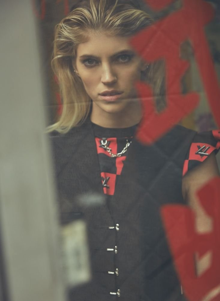 Devon Windsor featured in Devon Windsor, June 2018