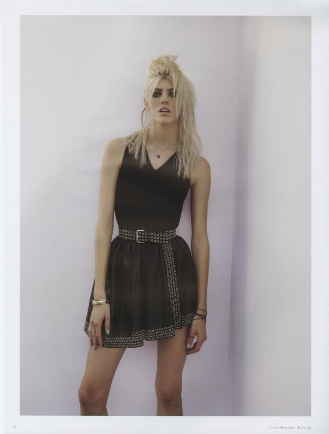 Devon Windsor featured in Devon Windsor, November 2014