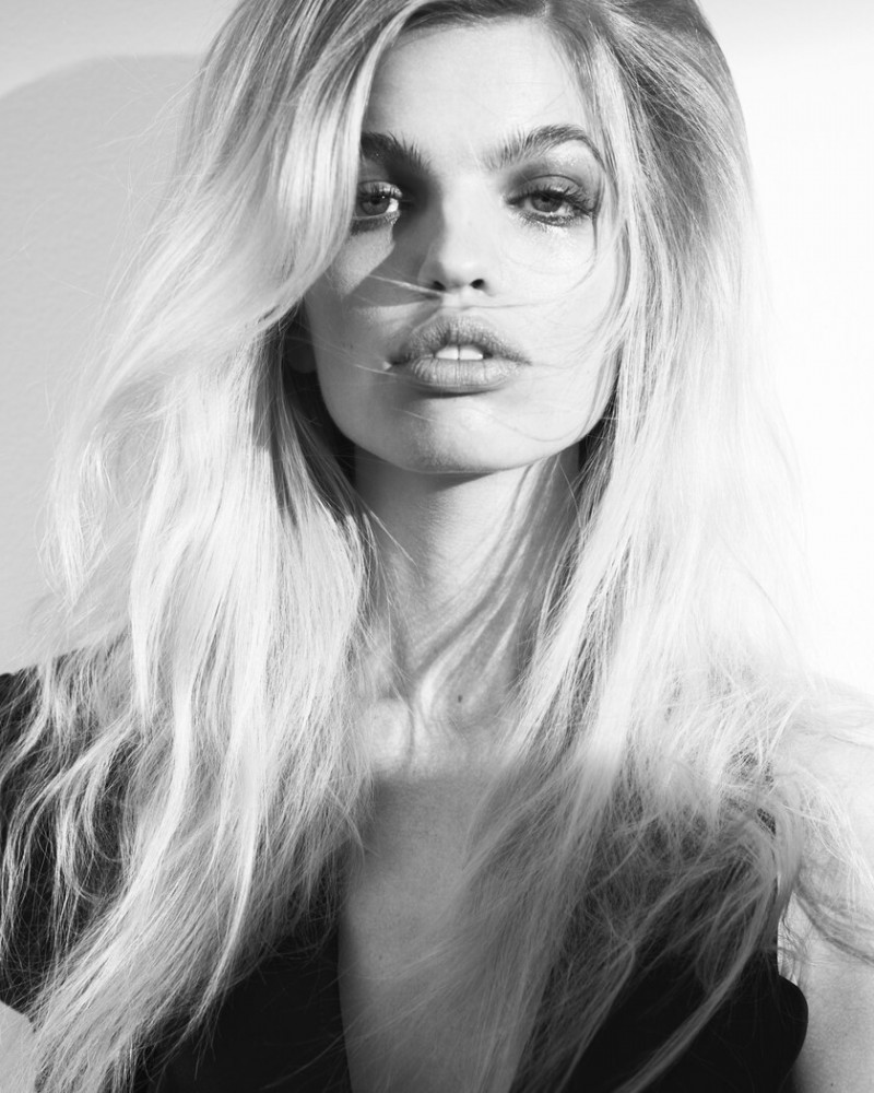 Daphne Groeneveld featured in Daphne Groeneveld, June 2019