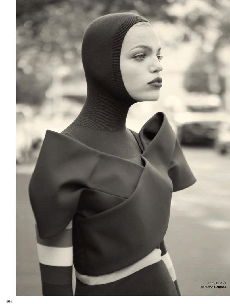 Daphne Groeneveld featured in Daphne Groeneveld, November 2017