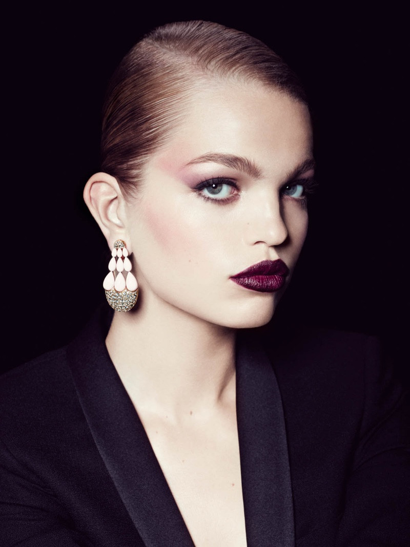 Daphne Groeneveld featured in Jewelry, November 2015