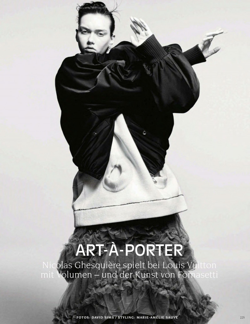 Sofia Steinberg featured in Art-a-porter, November 2021