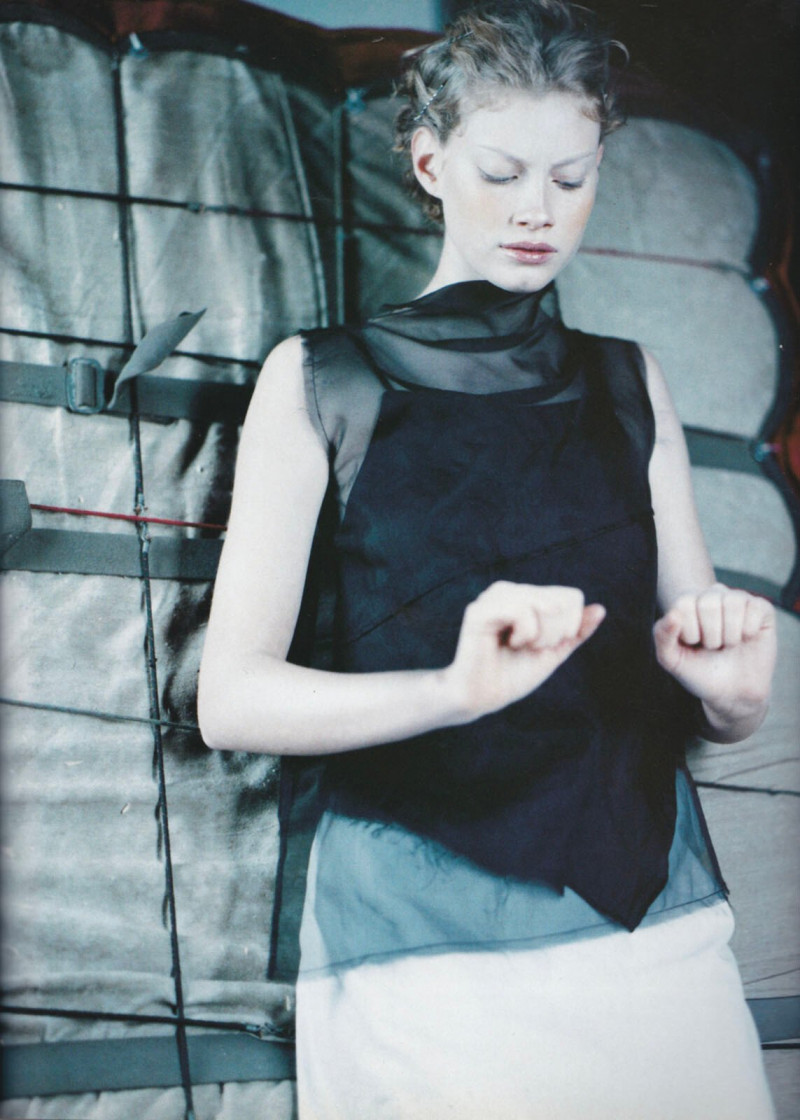 Alyssa Sutherland featured in Alyssa Sutherland, September 1998