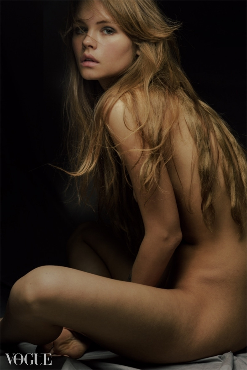 Anastasiya Scheglova featured in Anastasiya Scheglova, October 2015
