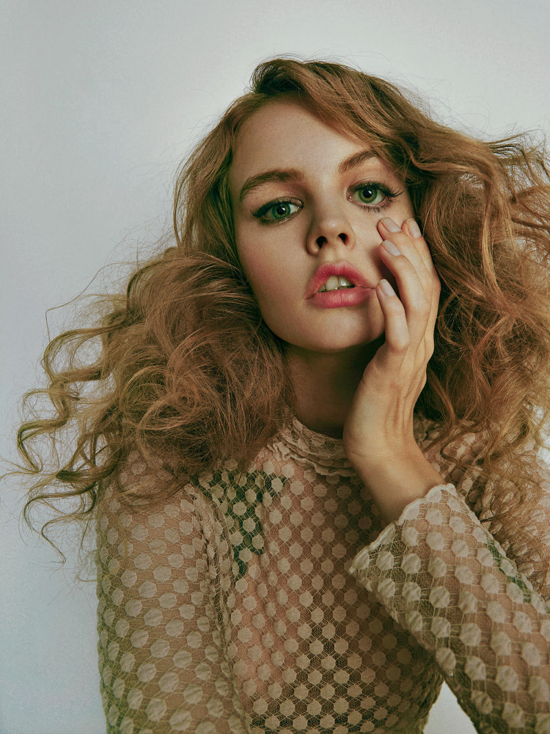 Anastasiya Scheglova featured in Anastasiya Scheglova, February 2017