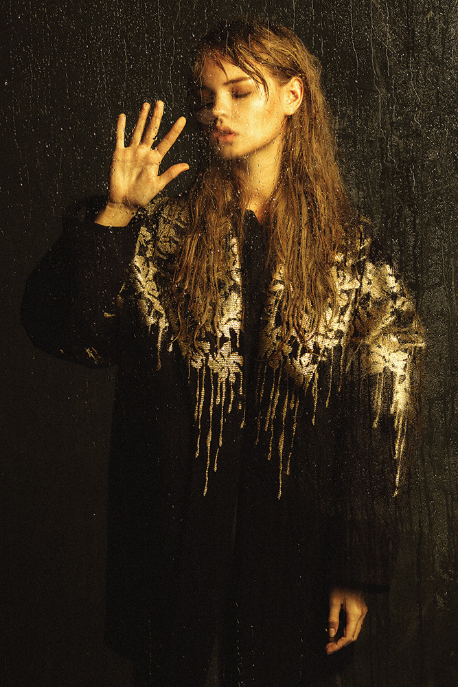 Anastasiya Scheglova featured in Rain of Gold, August 2015