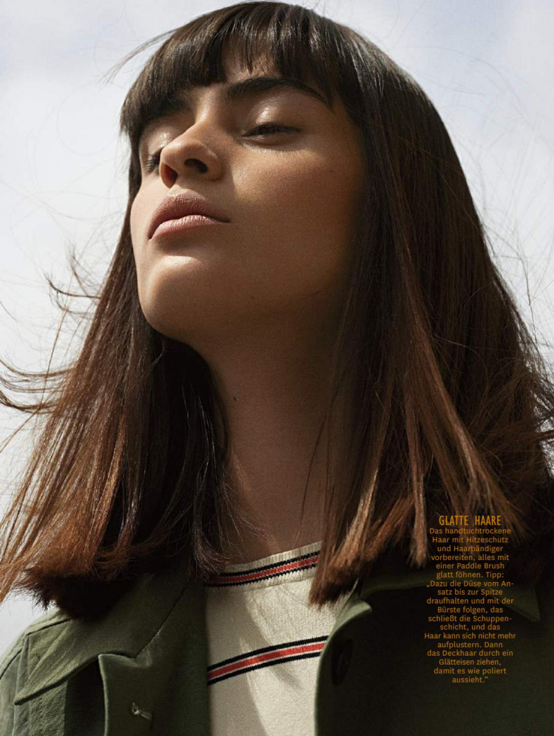Zaira Gonzalez featured in Smoothe Haare, September 2017
