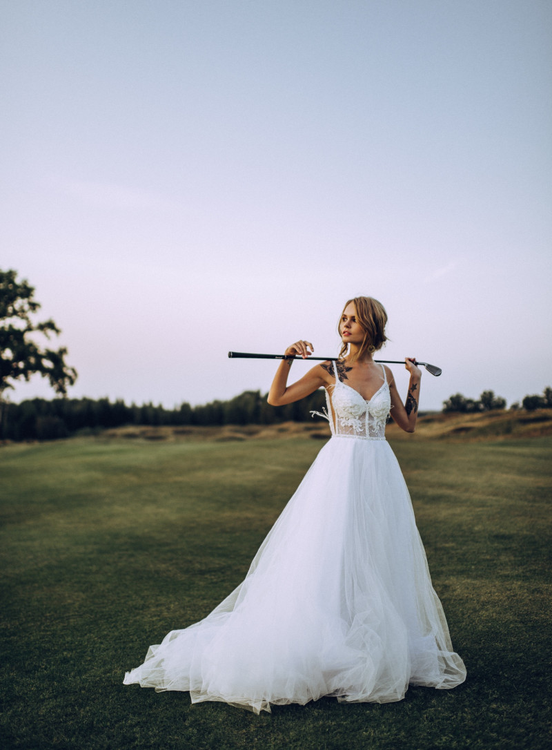 Anastasiya Scheglova featured in Golf Wedding, September 2018