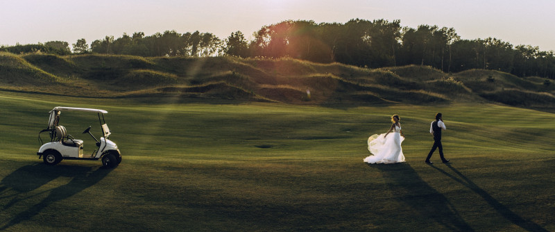 Anastasiya Scheglova featured in Golf Wedding, September 2018