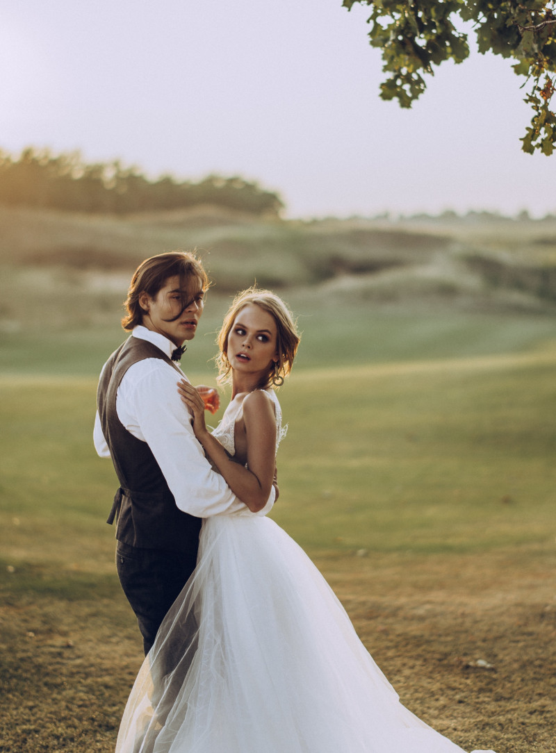 Anastasiya Scheglova featured in Golf Wedding, September 2018