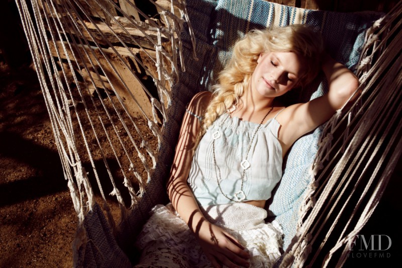 Nadine Leopold featured in I\'m in the mood for love, June 2012