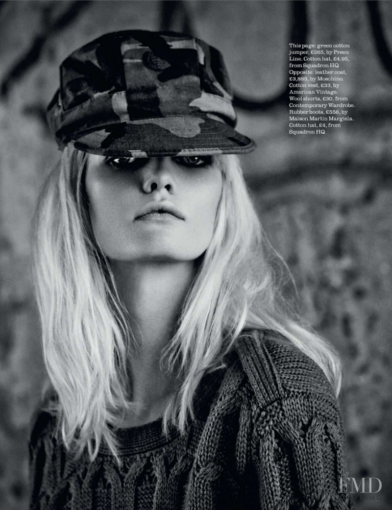 Jennifer Pugh featured in Call of Duty, November 2012