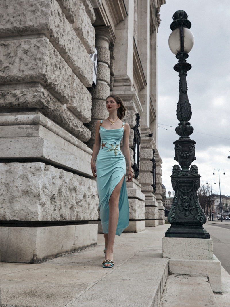 Simona Godal featured in Spring Colors, April 2021