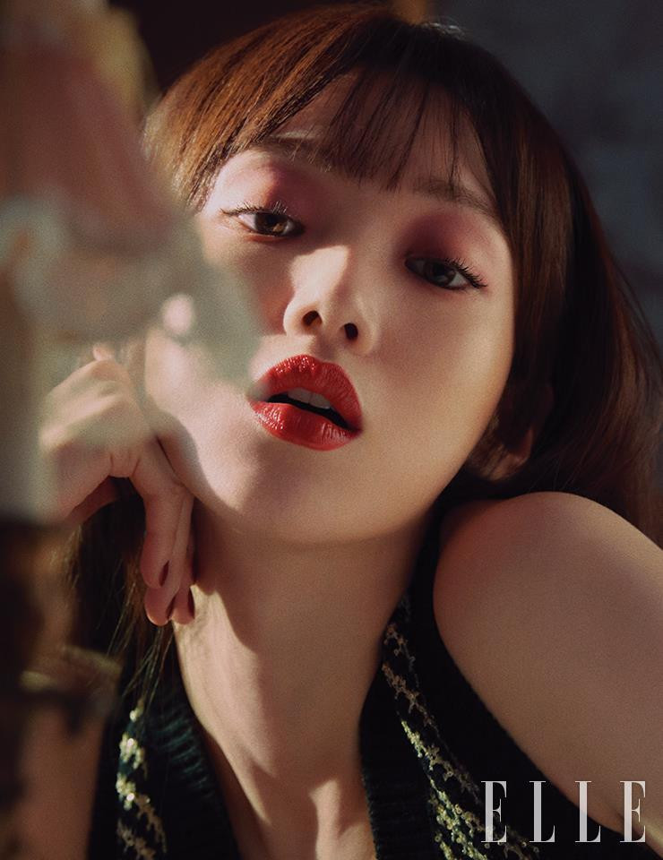 Cover Story with Lee Sung Kyung, November 2022
