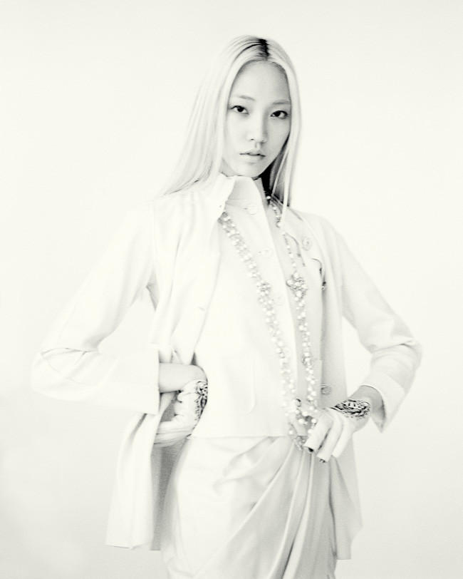 Soo Joo Park featured in Pas de Trois, January 2013