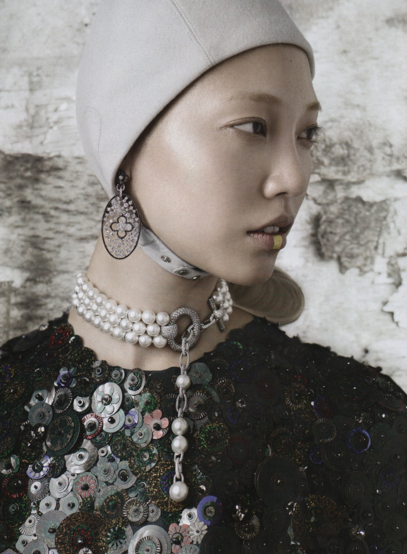 Soo Joo Park featured in Enchanting Sparkling and Flying, September 2012