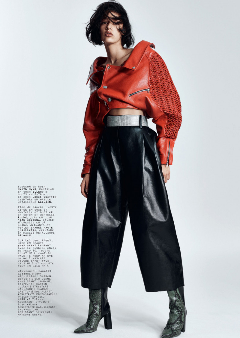 Damaris Goddrie featured in Extra Vaganza, February 2017